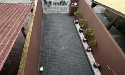 Sobrado para venda em camboriú, santa regina, 3 dormitórios, 1 suíte, 2 banheiros