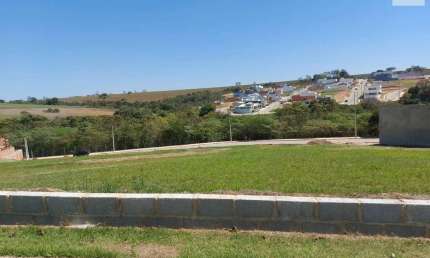 Venha morar próximo de tudo no Bairro Wanel Ville...