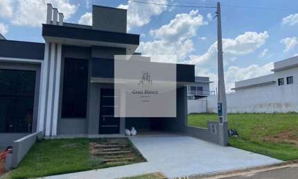 Venha morar em um Condominio com LAZER DE CLUBE E PAGANDO R$ 250,00 DE CONDOMINIO!