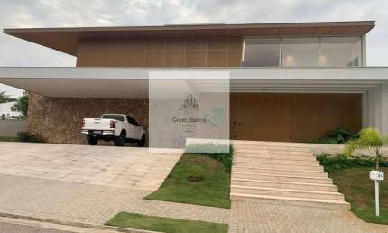 Você busca um imóvel que mais parece um sonho? Então venha conhecer essa casa no Alphaville II , Votorantim - SP