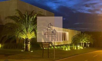 Casa cinematográfica no Condomínio Chácara Santa Maria