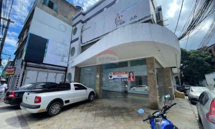 imóvel comercial com 3 pavimentos, pronto para comércio ou salas para escritórios