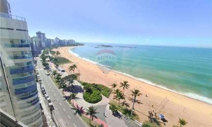 Apartamento de 2 quartos, finamente mobiliado de frente para o mar na Praia da Costa