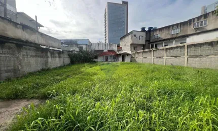 Terreno à venda no coração de Santa Lúcia – 638 m² | 20 metros de frente - Terreno Ipê Santa Lúcia
