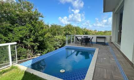 Exclusividade: Luxuosa Casa com 4 Suítes em Alphaville Litoral Norte
