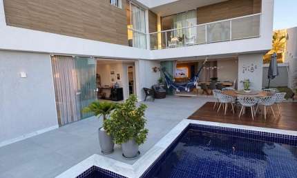 Casa à Venda em Alphaville Litoral Norte 3 – Porteira Fechada  Valor: R$ 2.600.000,00