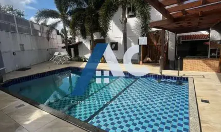 Casa espetacular fora de condominio com 4 quatros 2 suítes com 250 m² em Piata