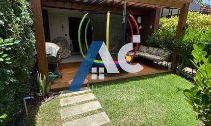 Casa Alto Padrão em Condominio com 3/4 finamente decorada e mobiliada em Patamares