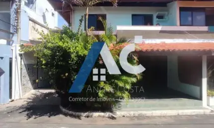 Casa em Condomínio com 3 Quartos e 4 banheiros à Venda, 118 m² por R$ 580.000