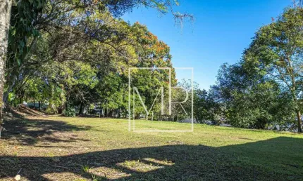 Terreno com excelente localização com 1.424,80m² no valor de R$ 1.244.000,00 no Condomínio Porto Atibaia, Atibaia/SP