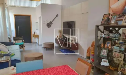 Casa de Village com 3 Suítes à venda, 160 m² por R$ 1.535.000 - Vila Santista - Atibaia/SP