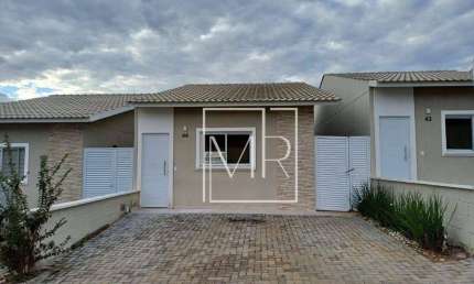 Casa com 2 dormitórios à venda, 64 m² por R$ 395.000,00 - Jardim Santa Fe - Bom Jesus dos Perdões/SP
