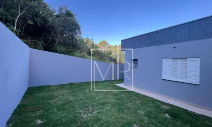 Casa com 2 dormitórios sendo 01 suíte à venda, 70 m² por R$ 400.000 - Loteamento dentro da cidade de Bom Jesus dos Perdões/SP