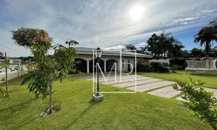 Casa com 5 dormitórios à venda, 629 m² por R$ 5.860.000,00 - Condomínio Flamboyant - Atibaia/SP