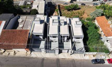 Casa com 2 quartos à venda na Rua Brasil, 632, Jardim Imperial, Atibaia