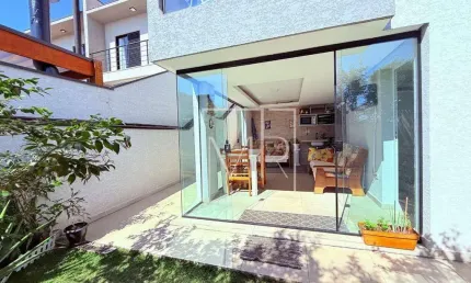 Casa com 3 dormitórios à venda, 115 m² por R$ 799.990,00 - Jardim dos Pinheiros - Atibaia/SP
