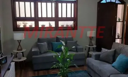 Casa terrea de 270m² com 4 quartos em Casa Verde Alta