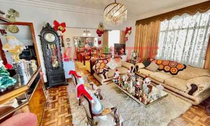 Casa terrea de 220m² com 4 quartos em Jardim da Gloria