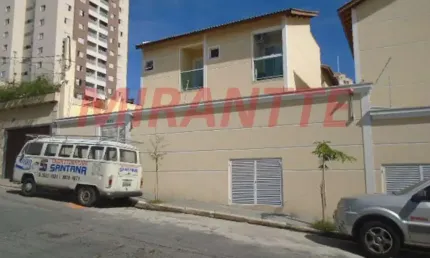 Cond. fechado de 65m² com 2 quartos em Vila Gustavo
