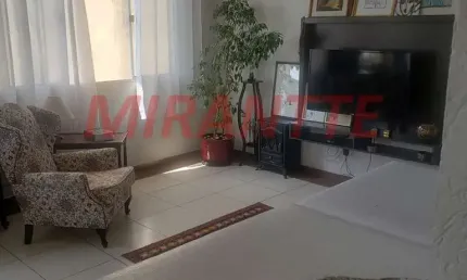 Sobrado de 250m² com 3 quartos em Jardim Virginia Bianca