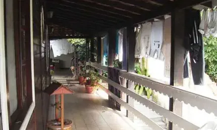 Sobrado de 350m² com 4 quartos em serra da cantareira