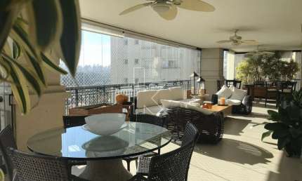 Apartamento com 3 quartos para alugar na Rua Inajaroba, 43, Vila Nova Conceição, São Paulo por R$ 50.000