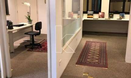 Sala comercial com 2 salas à venda na Rua Doutor Guilherme Bannitz, 126, Itaim Bibi, São Paulo por R$ 550.000