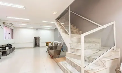 Casa comercial com 4 salas para alugar na Rua Clementine Brenne, 435, Paraisópolis, São Paulo por R$ 11.000