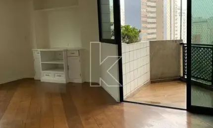 Apartamento com 3 quartos para alugar na Avenida Chibarás, 853, Moema, São Paulo por R$ 5.300