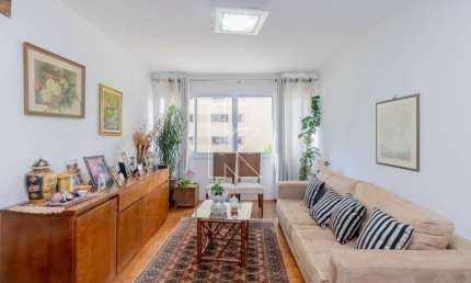 Apartamento com 3 quartos à venda na Rua Gaivota, 183, Moema, São Paulo por R$ 1.300.000