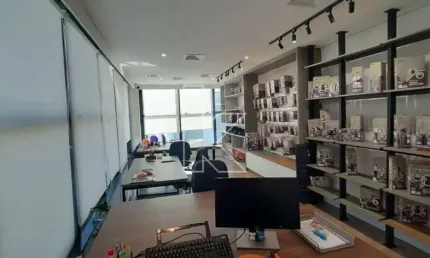 Sala comercial com 8 salas para alugar na Tenerife, 31, Vila Olímpia, São Paulo por R$ 32.400