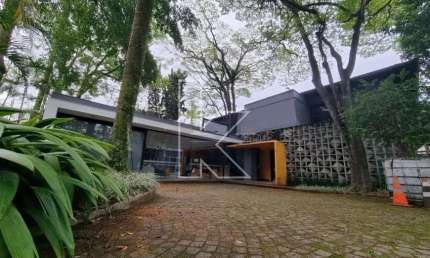 Casa comercial com 12 salas para alugar na Alameda Gabriel Monteiro da Silva, 2373, Jardim América, São Paulo por R$ 65.000