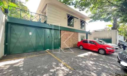 Casa comercial com 6 salas para alugar na Alameda Gabriel Monteiro da Silva, 2866, Jardim América, São Paulo por R$ 40.000
