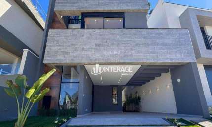 Casa com 3 Quartos à venda, 112 m² por R$ 930.000 - Santa Cândida - Curitiba/PR