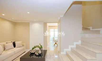 Sobrado com 3 dormitórios à venda, 150 m² por R$ 890.000,00 - Santa Felicidade - Curitiba/PR