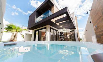 Casa com 3 Quartos à venda, 290 m² por R$ 2.599.000 - Santa Felicidade - Curitiba/PR