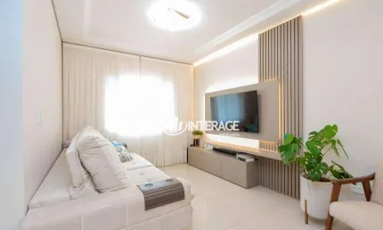 Sobrado com 3 Quartos à venda, 145 m² por R$ 729.000 - Uberaba - Curitiba/PR