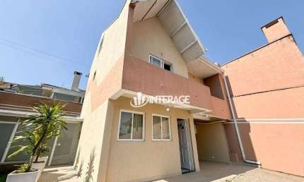 Sobrado com 3 Quartos para alugar, 185 m² por R$ 4.155/mês - São Braz - Curitiba/PR