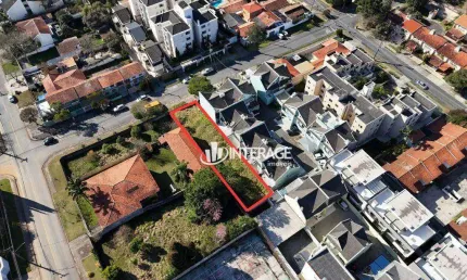 Terreno à venda, 550 m² por R$ 700.000 - Bacacheri - Curitiba/PR