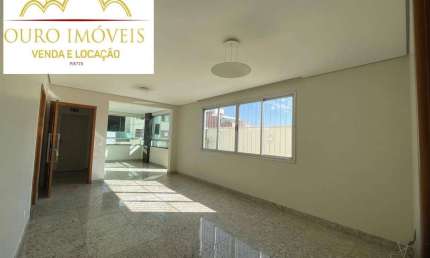Apartamento  com área privativa , 4 quartos com suite, elevador e 3 vagas.