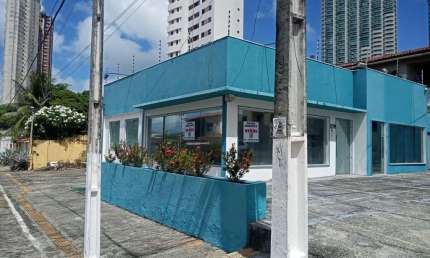 Ponto comercial com 10 salas à venda na Rua Dr. Manoel A. Bezerra De Araújo, 2279, Ponta Negra, Natal