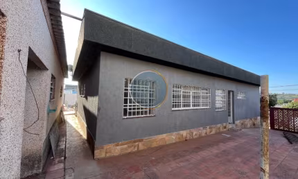 Casa com 4 quartos para alugar na Vila Tavares, Campo Limpo Paulista 
