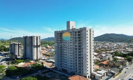 Apartamento à venda com 3 quartos, sendo 1 suíte aprox. 400m da praia da armação em penha/sc. ref. 500