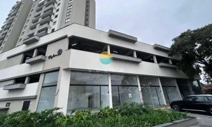 Sala Comercial de 48 m² com Pé direito duplo à venda no Skyline Comfort Club na Praia da Armação em Penha /SC. Ref:499