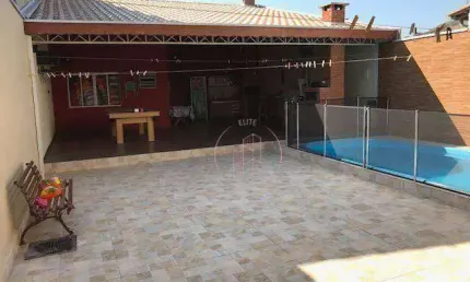 Sobrado em taubaté com 3 dormitórios sendo 1 suíte, piscina, espaço gourmet