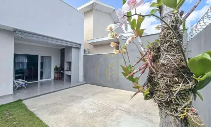 Oportunidade - Casa térrea no Condomínio Campos do Conde III em Tremembé SP