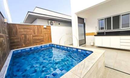 Oportunidade - Casa térrea com 3 suites e piscina no Condominio Verdes Vales em Taubaté SP