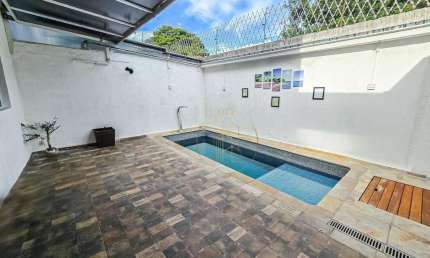 Oportunidade - Sobrado com piscina e pronto para morar no Condomínio Contemporâneo em Taubaté SP