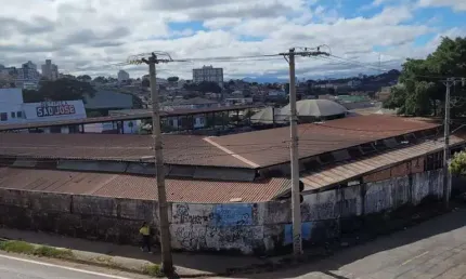 Barracão / Galpão / Depósito à venda na Vila Oeste, Belo Horizonte 