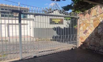Casa com 3 quartos à venda em Camargos, Belo Horizonte 